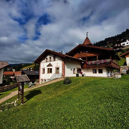 Garni Hotel Belalp Santa Cristina Val Gardena Eksteriør billede