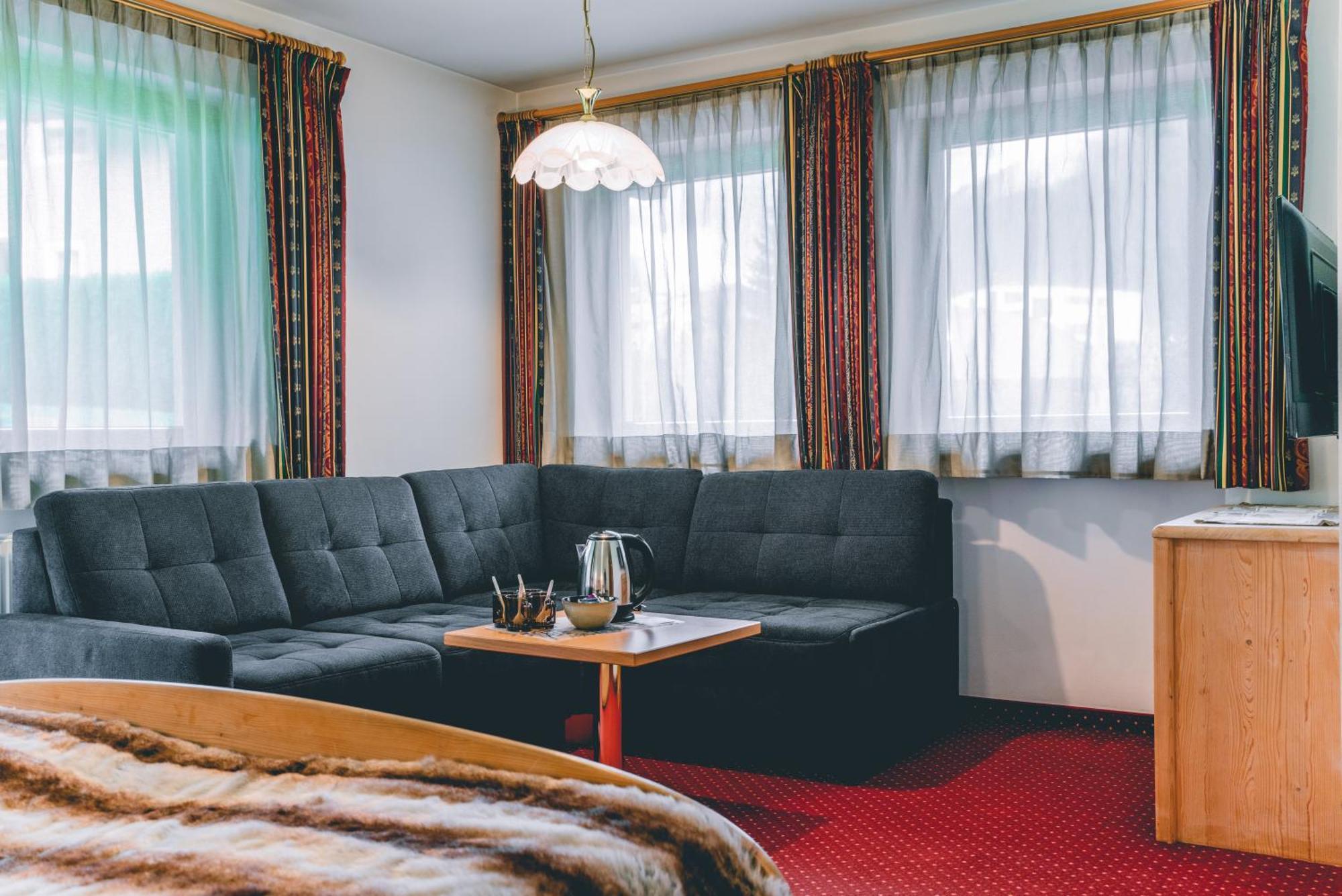 Garni Hotel Belalp Santa Cristina Val Gardena Eksteriør billede